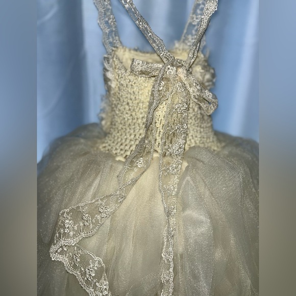 Ivory custom stretchy Etsy shop flower girl dress - toddler - Picture 3 of 3